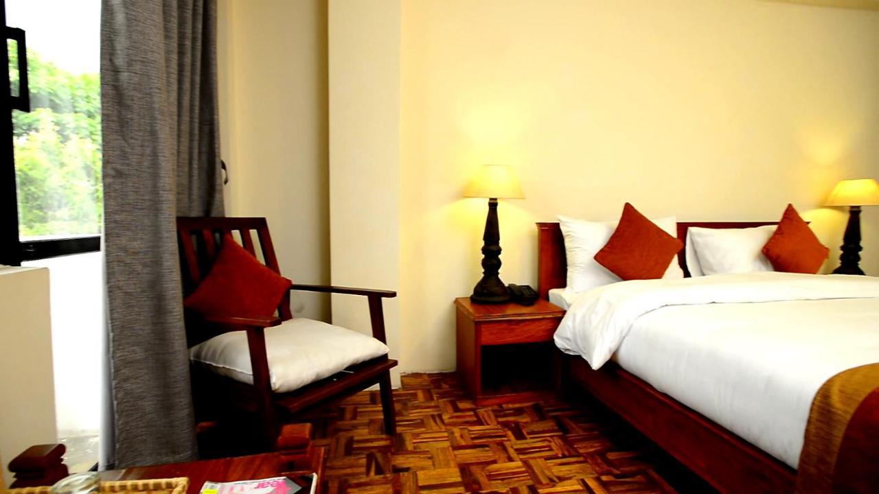 Golden Temple Inn Katmandu Zewnętrze zdjęcie